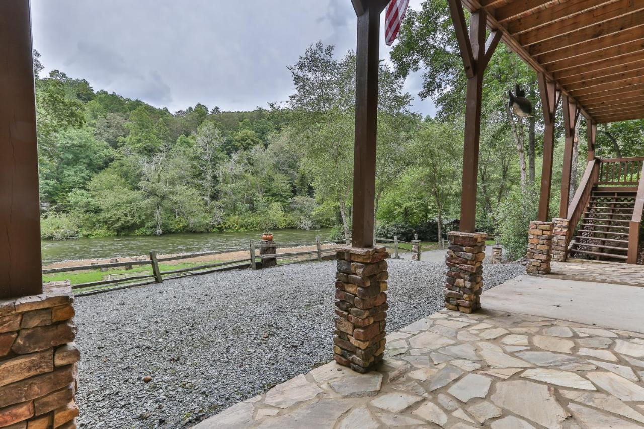 Heaven On The Toccoa Where You Will Enjoy The Sites And Sounds Of The Toccoa River Mineral Bluff Extérieur photo