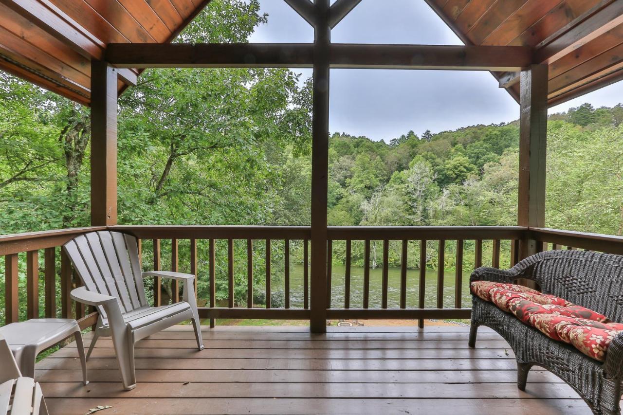 Heaven On The Toccoa Where You Will Enjoy The Sites And Sounds Of The Toccoa River Mineral Bluff Extérieur photo