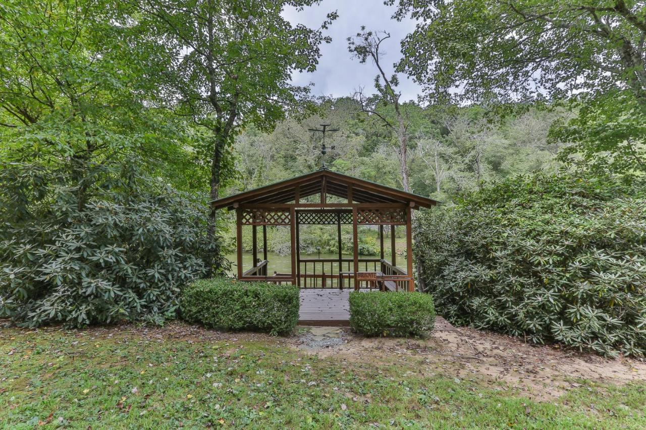 Heaven On The Toccoa Where You Will Enjoy The Sites And Sounds Of The Toccoa River Mineral Bluff Extérieur photo