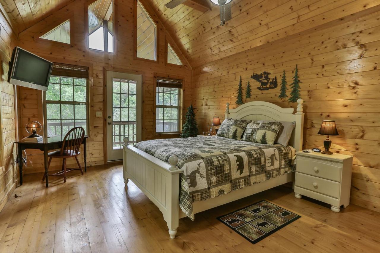 Heaven On The Toccoa Where You Will Enjoy The Sites And Sounds Of The Toccoa River Mineral Bluff Extérieur photo
